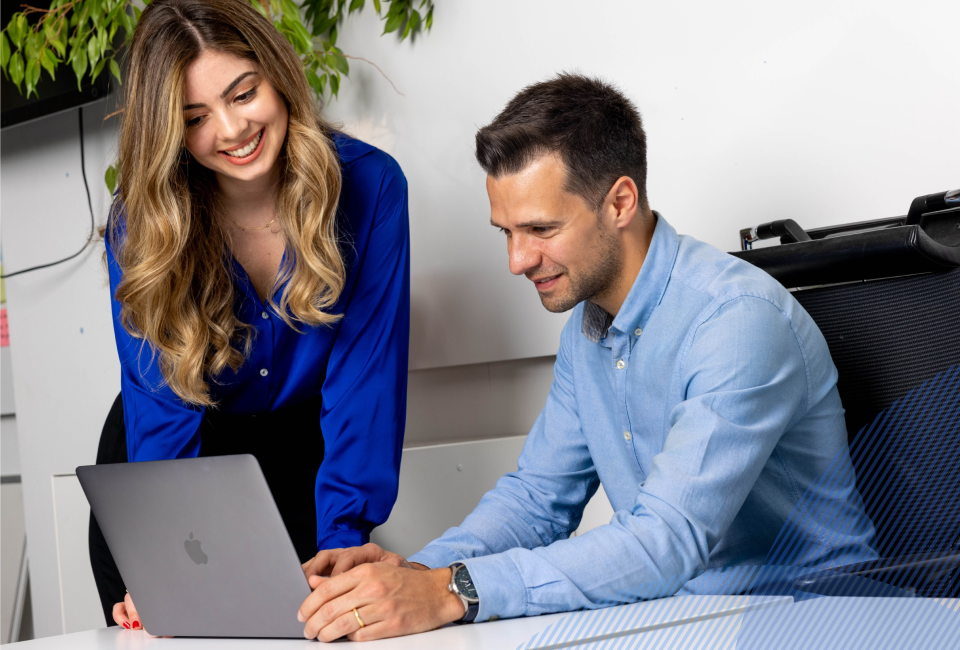 woman and men collaborating